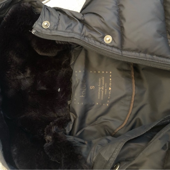 Aritzia Talula bomber jacket - Picture 3 of 3